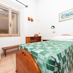 Single Room Private Bathroom